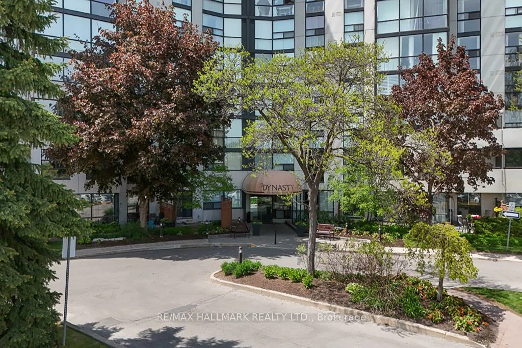 40, Harding, North Richvale, Richmond Hill
