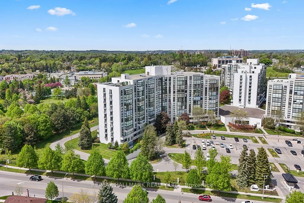 40, Harding, North Richvale, Richmond Hill