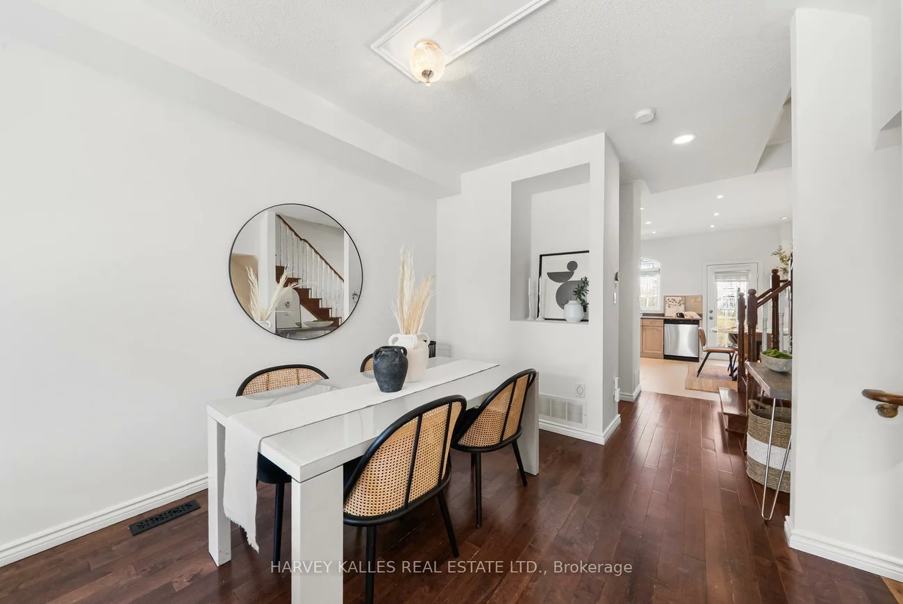 27, Benson, Mill Pond, Richmond Hill
