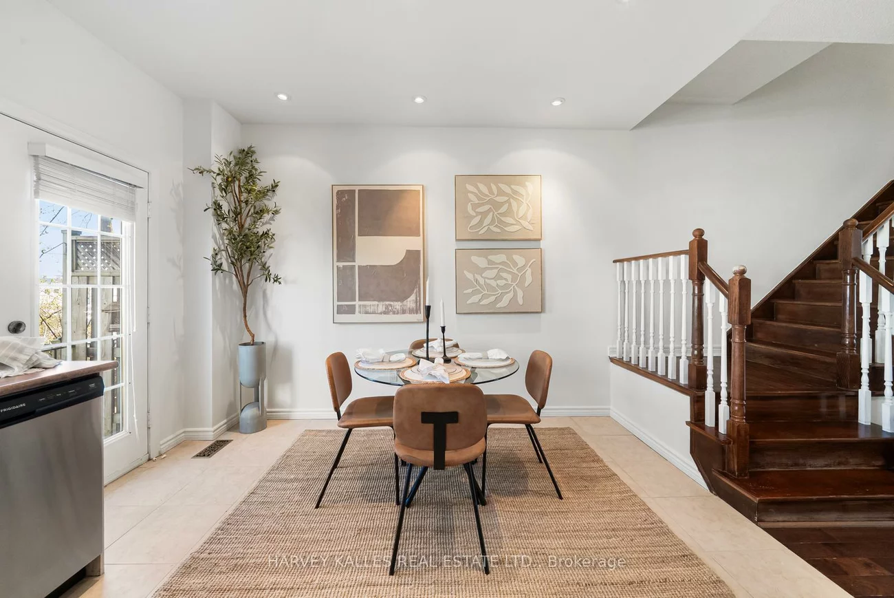 27, Benson, Mill Pond, Richmond Hill