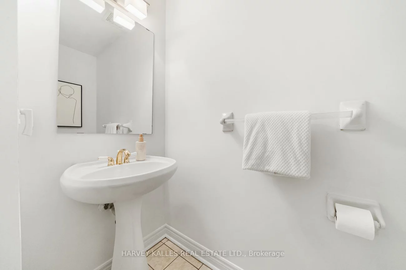 27, Benson, Mill Pond, Richmond Hill