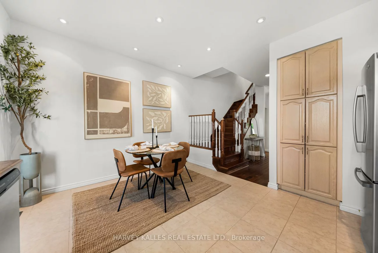 27, Benson, Mill Pond, Richmond Hill