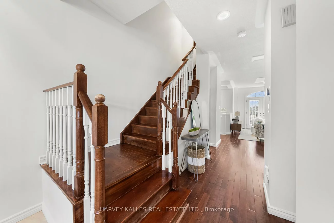 27, Benson, Mill Pond, Richmond Hill