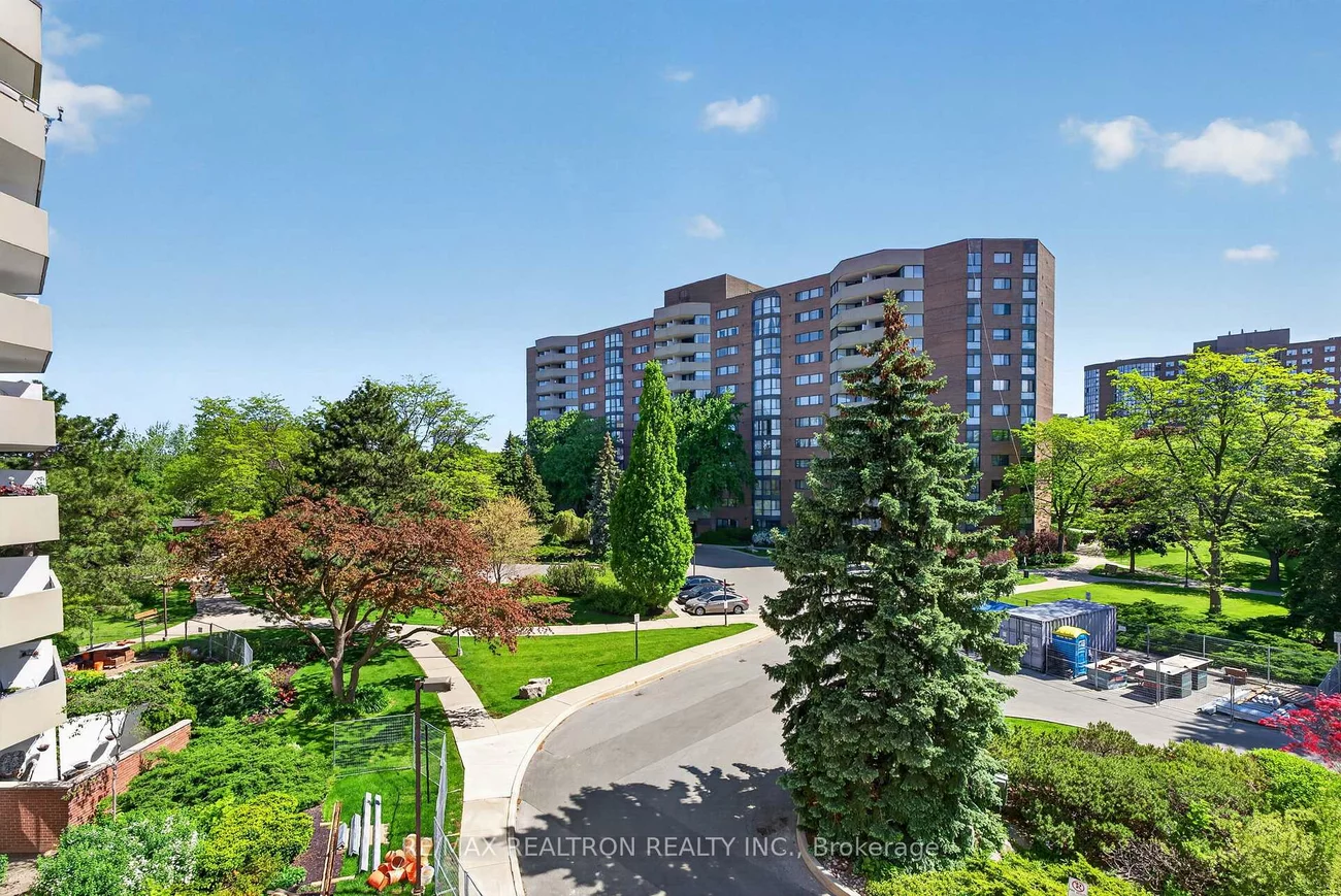 70, Baif, North Richvale, Richmond Hill