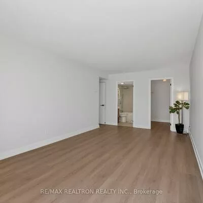 70, Baif, North Richvale, Richmond Hill