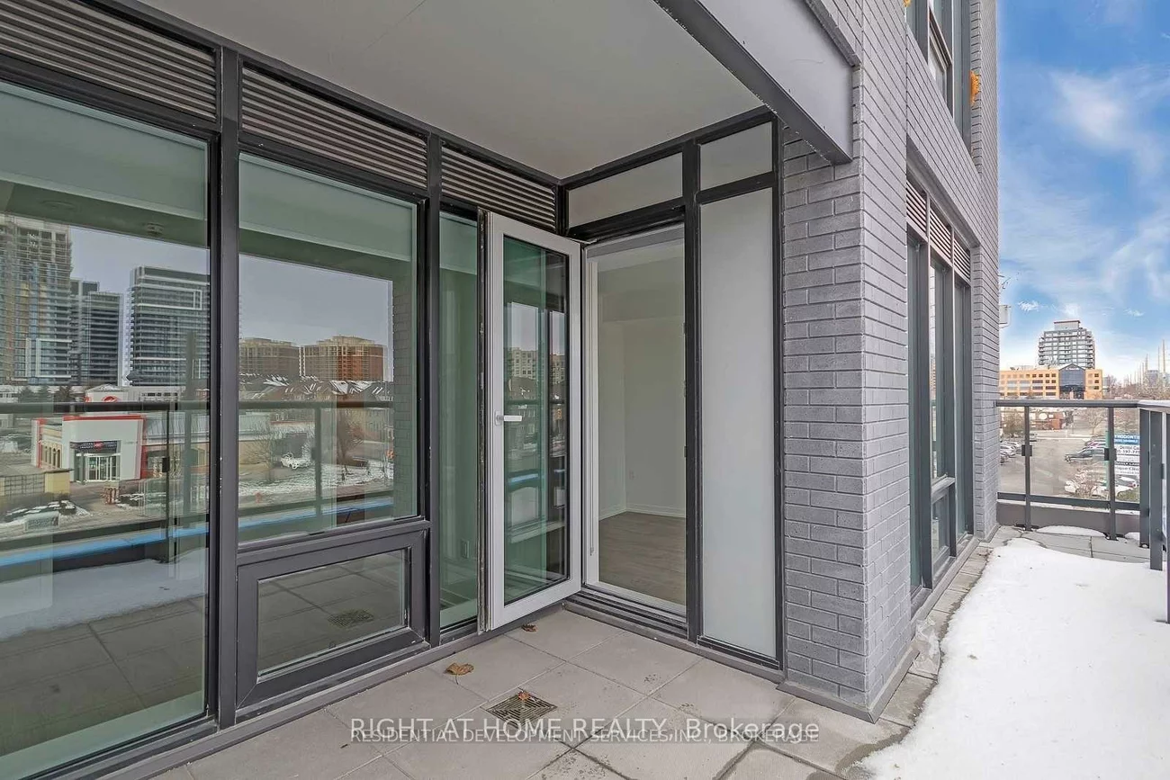 8868, Yonge, South Richvale, Richmond Hill