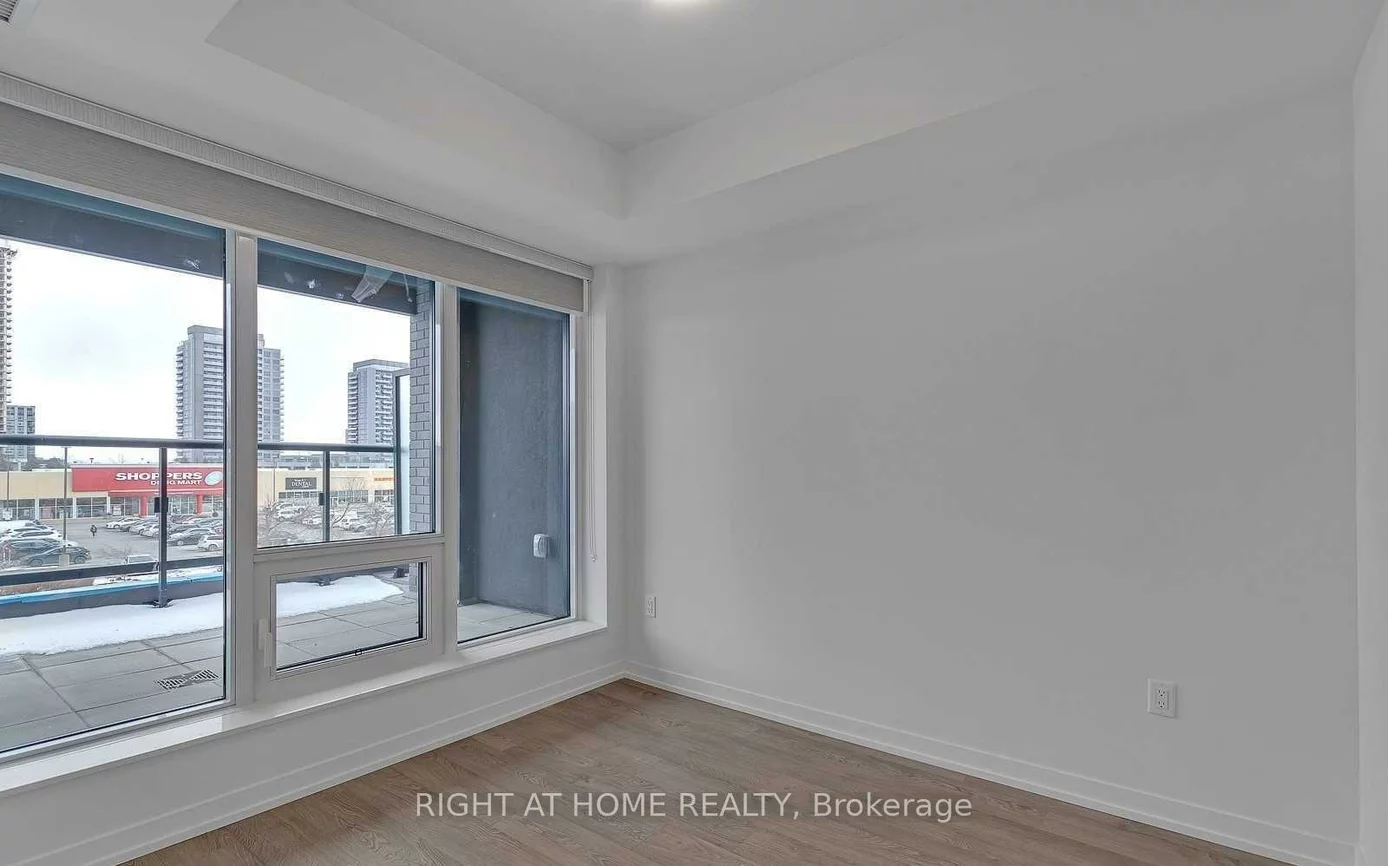 8868, Yonge, South Richvale, Richmond Hill