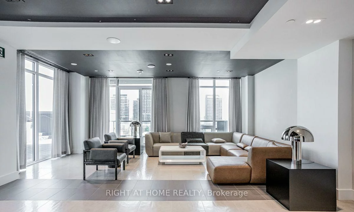 8868, Yonge, South Richvale, Richmond Hill