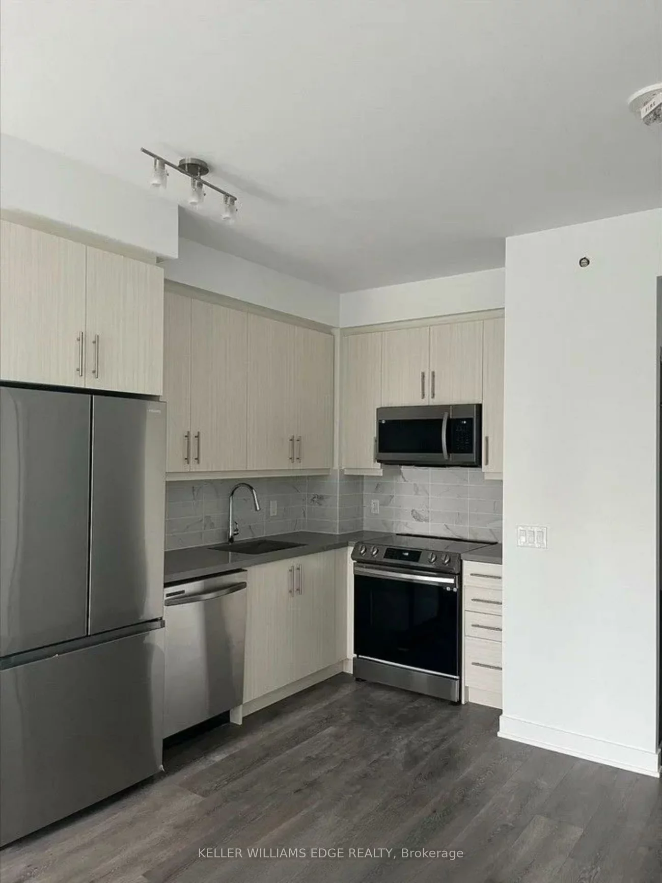 105, Oneida, Langstaff, Richmond Hill