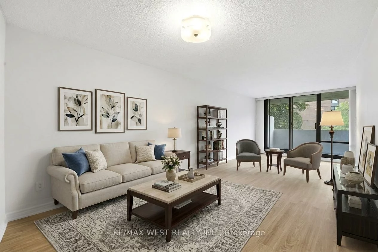 40, Baif, North Richvale, Richmond Hill