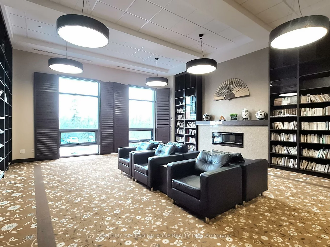 11211, Yonge, Devonsleigh, Richmond Hill