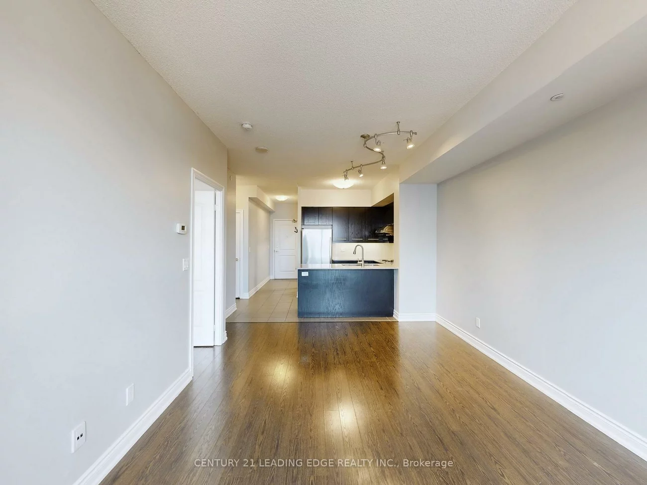 11211, Yonge, Devonsleigh, Richmond Hill