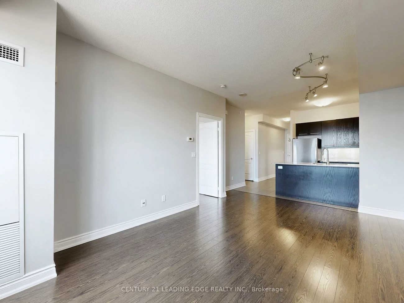 11211, Yonge, Devonsleigh, Richmond Hill