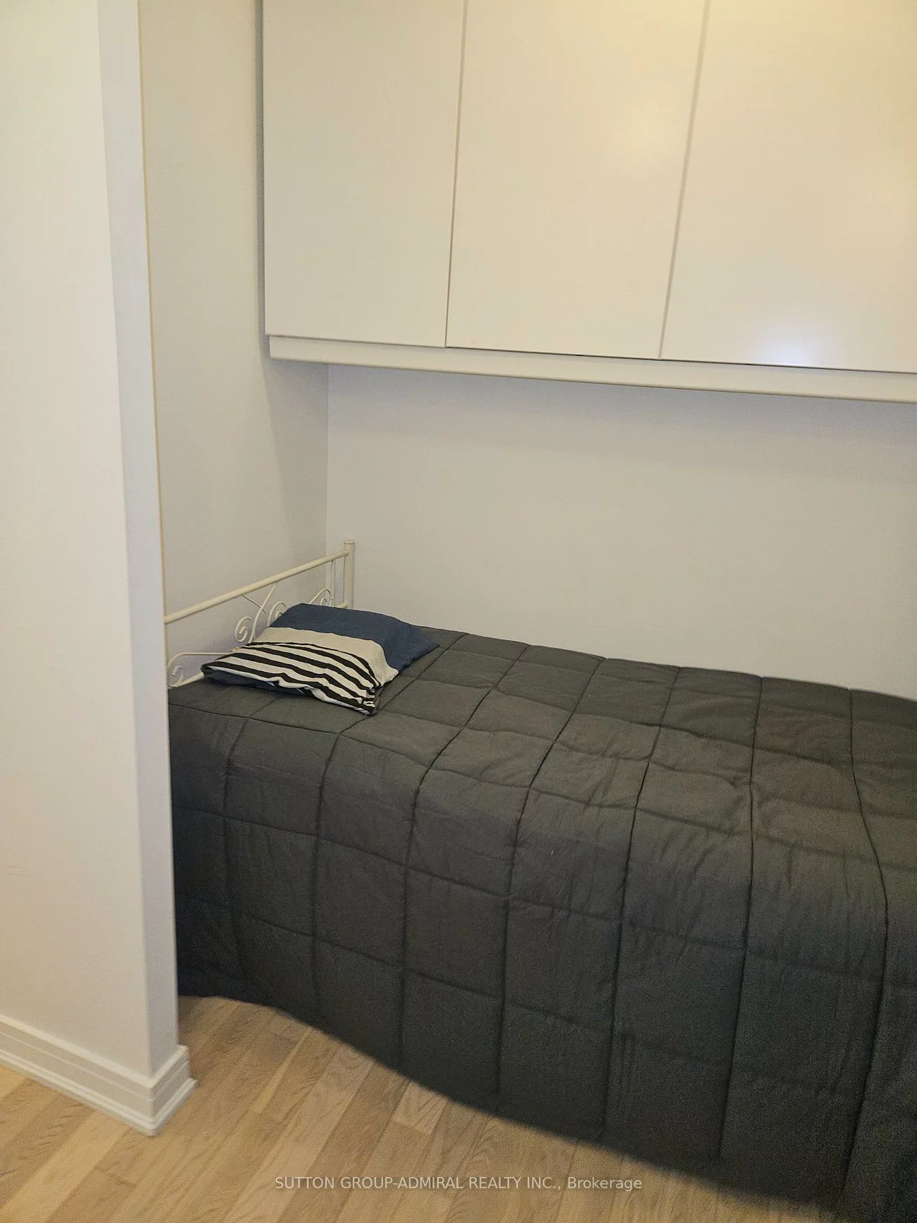 9201, Yonge, Langstaff, Richmond Hill