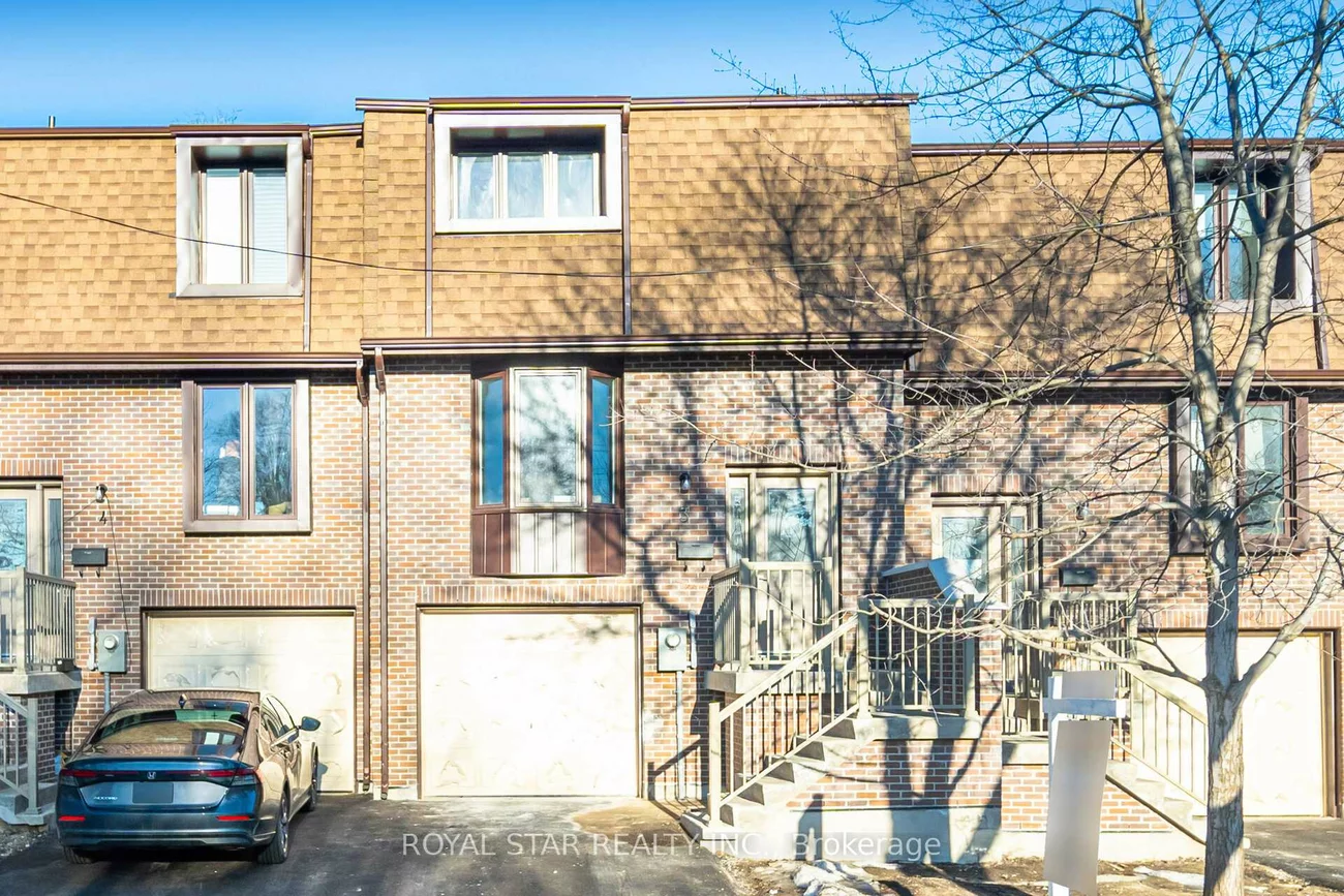 11, Plaisance, North Richvale, Richmond Hill