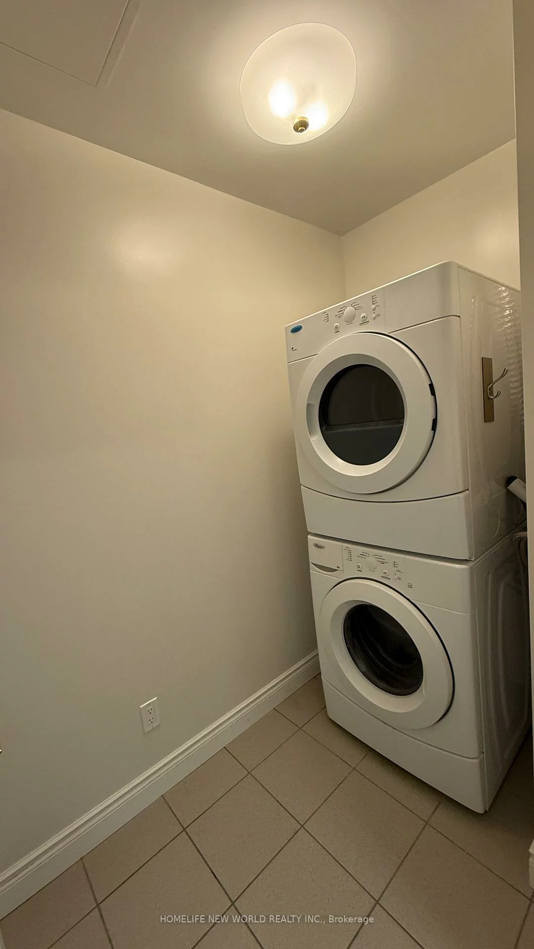 11211, Yonge, Devonsleigh, Richmond Hill