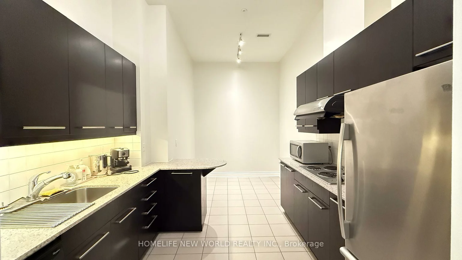 11211, Yonge, Devonsleigh, Richmond Hill