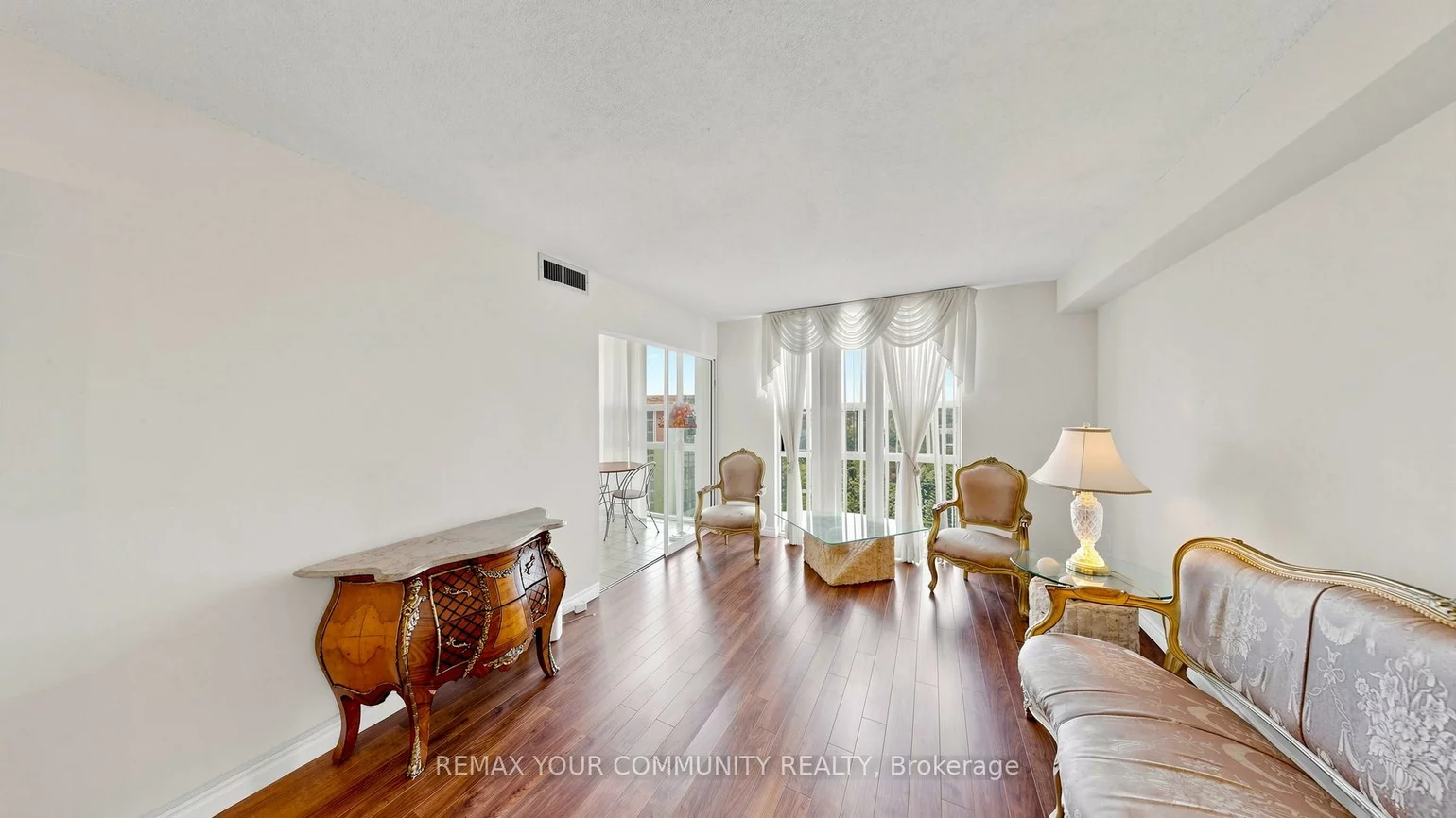 20, Harding, North Richvale, Richmond Hill
