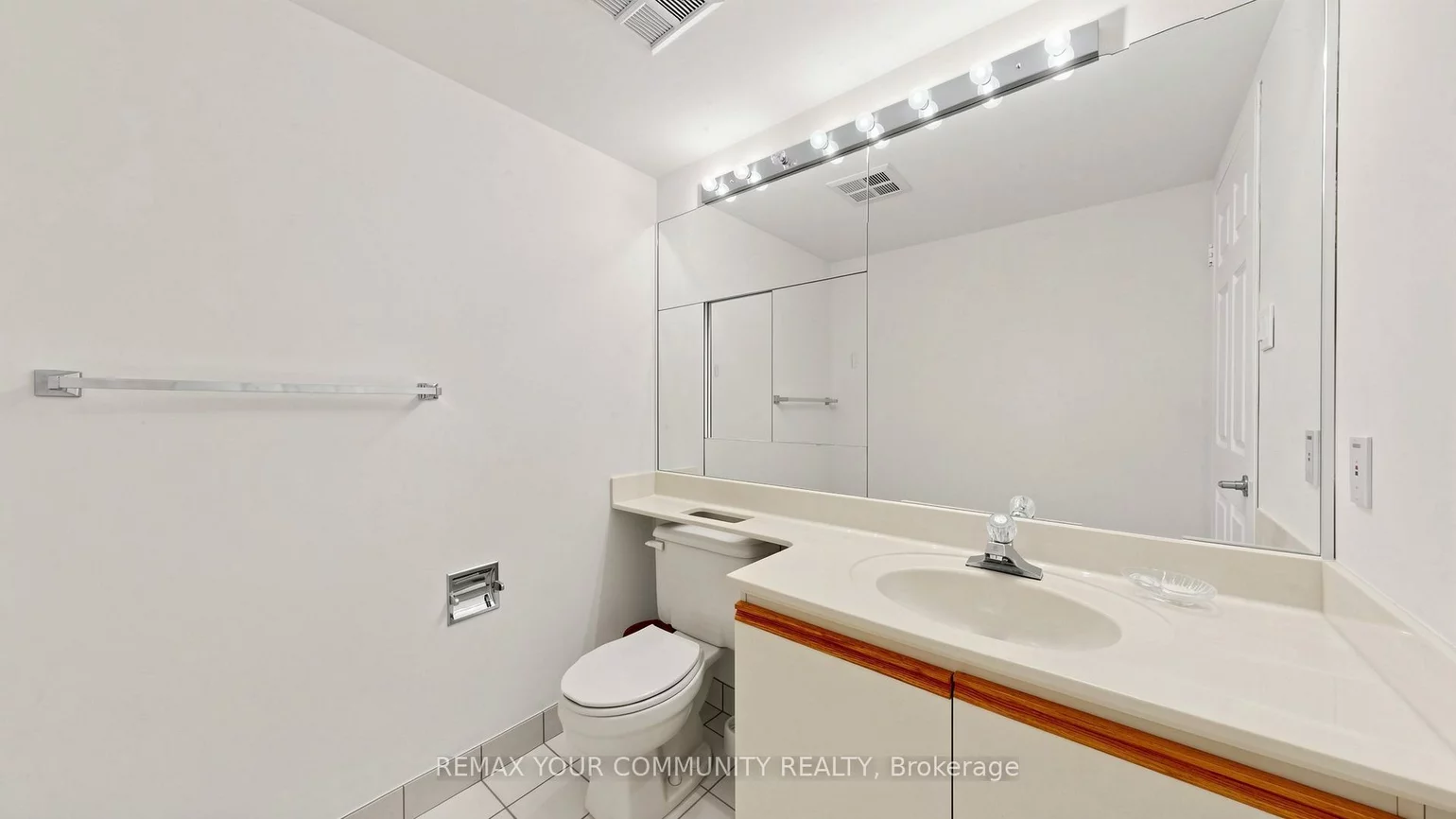 20, Harding, North Richvale, Richmond Hill