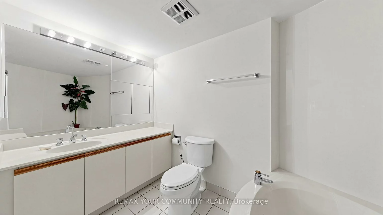 20, Harding, North Richvale, Richmond Hill