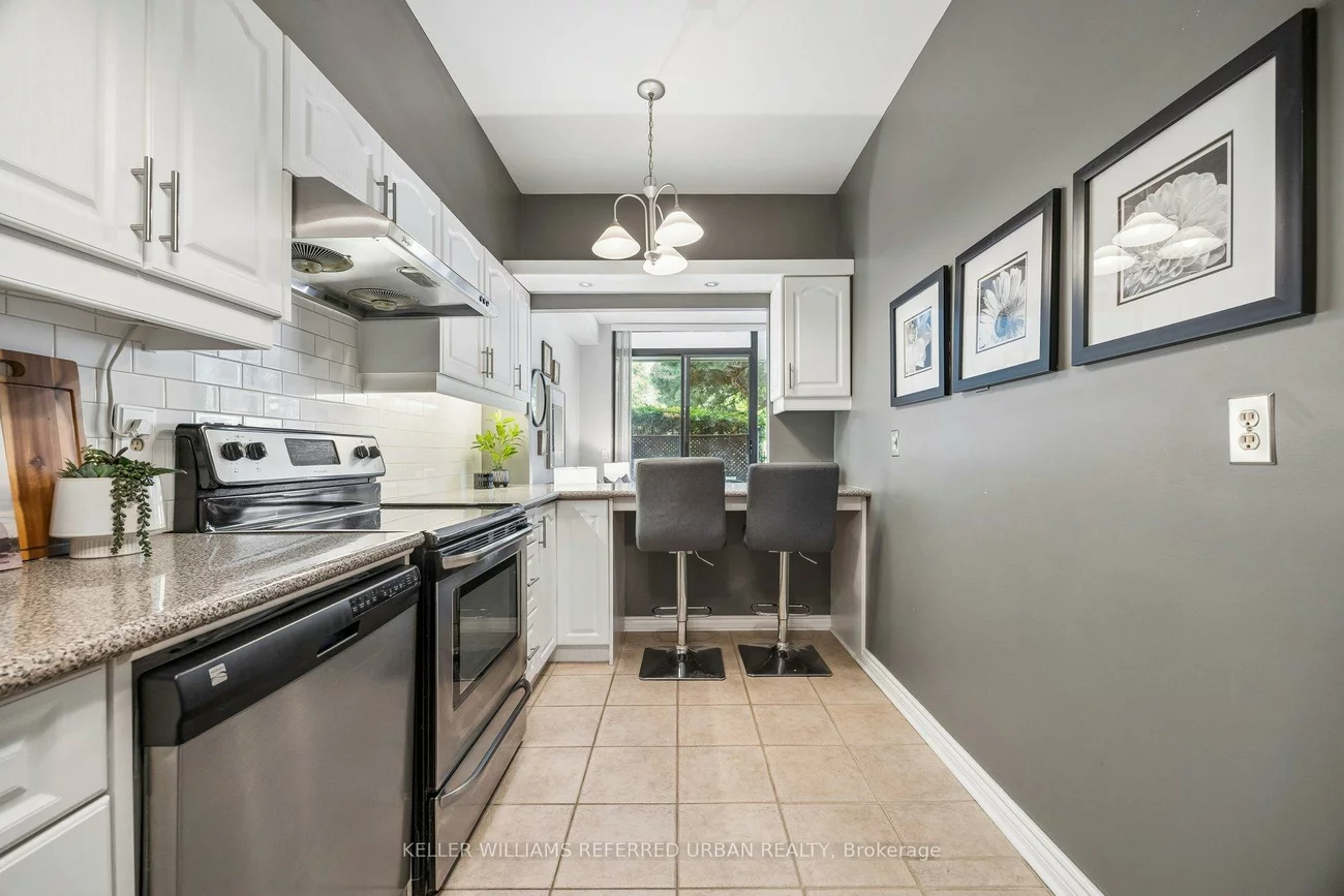 40, Baif, North Richvale, Richmond Hill