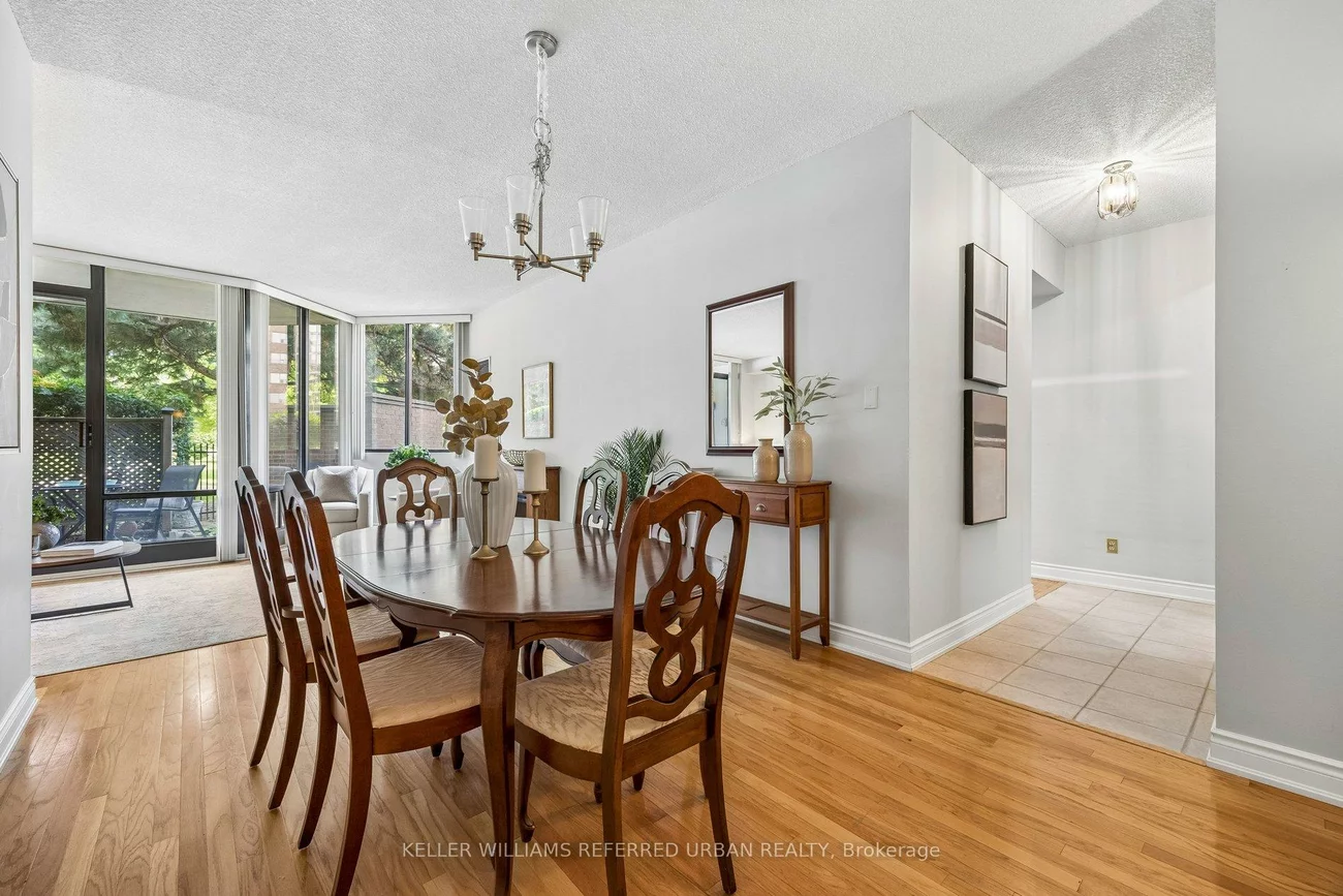 40, Baif, North Richvale, Richmond Hill