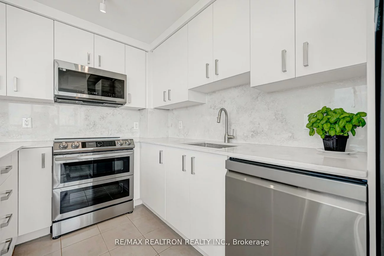11611, Yonge, Jefferson, Richmond Hill