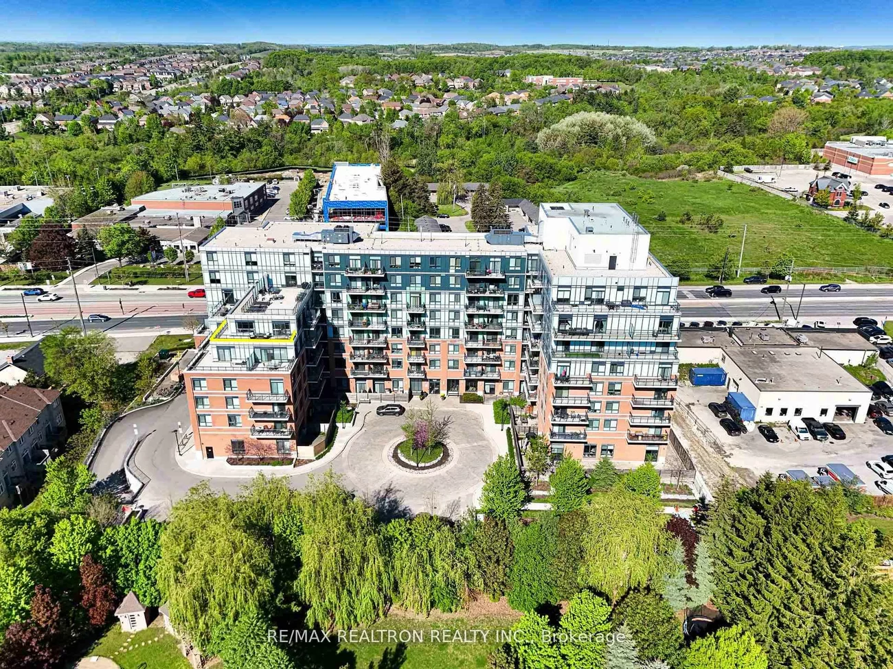 11611, Yonge, Jefferson, Richmond Hill