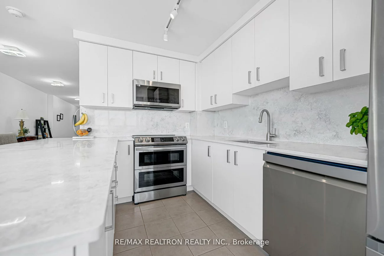 11611, Yonge, Jefferson, Richmond Hill