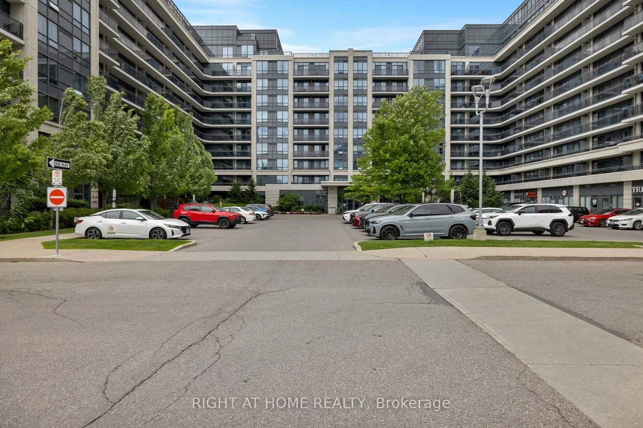 376, Highway 7 E, Doncrest, Richmond Hill