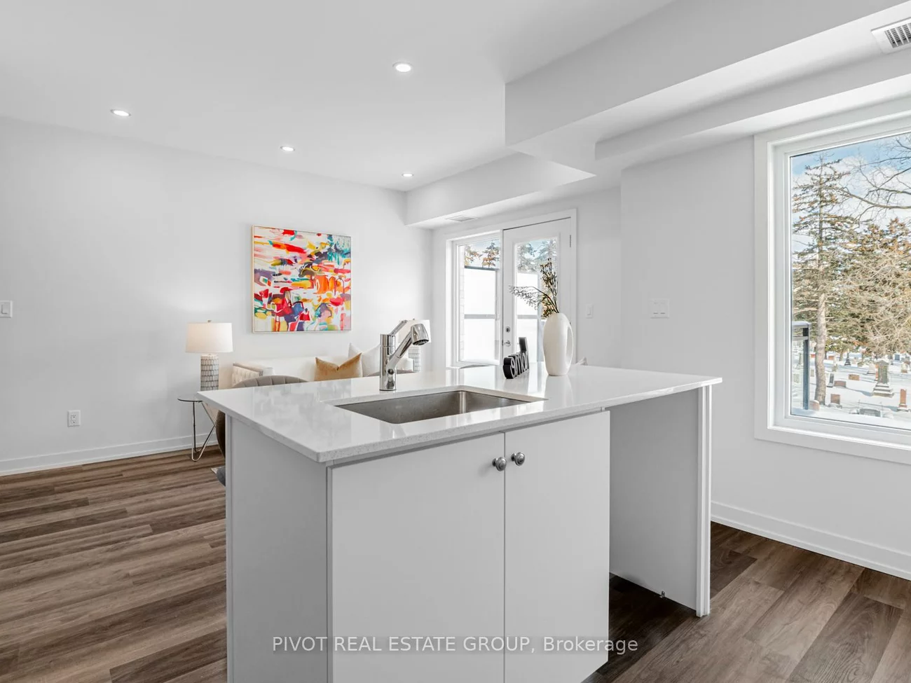 60, Elizabeth, Mill Pond, Richmond Hill