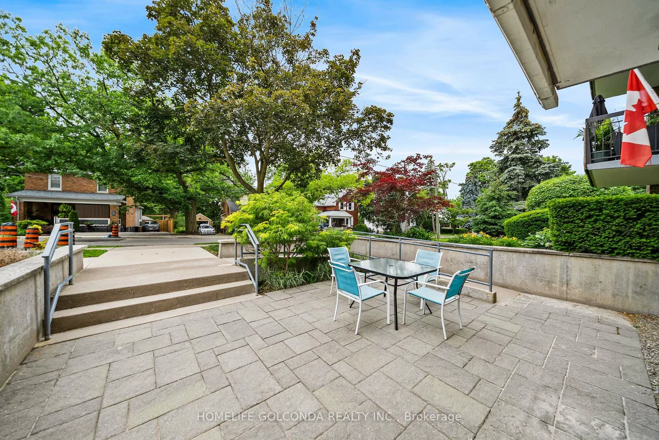 21, Elizabeth, Mill Pond, Richmond Hill