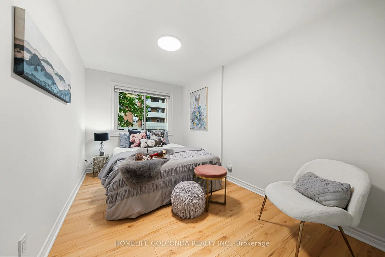 21, Elizabeth, Mill Pond, Richmond Hill