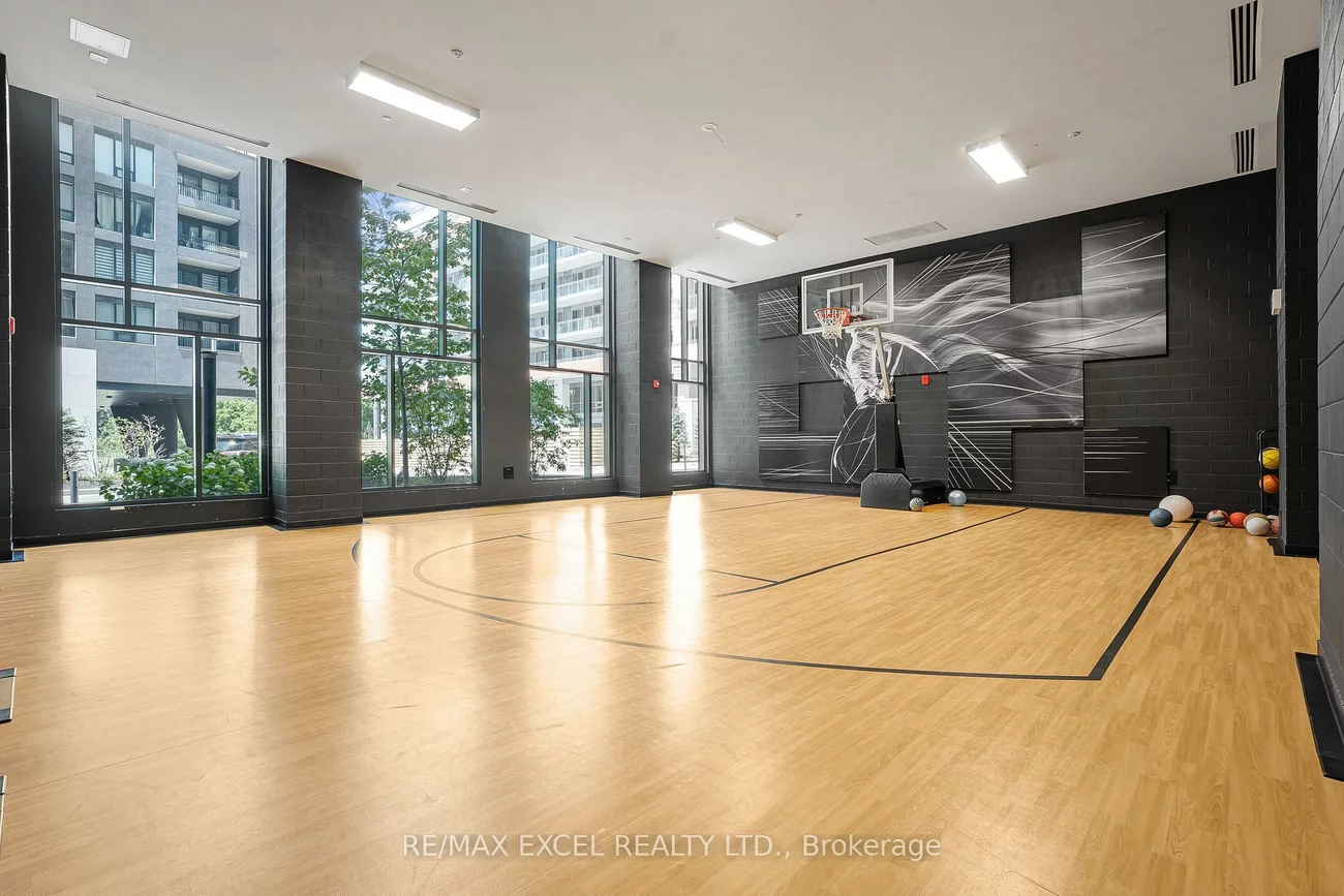 8868, Yonge, South Richvale, Richmond Hill