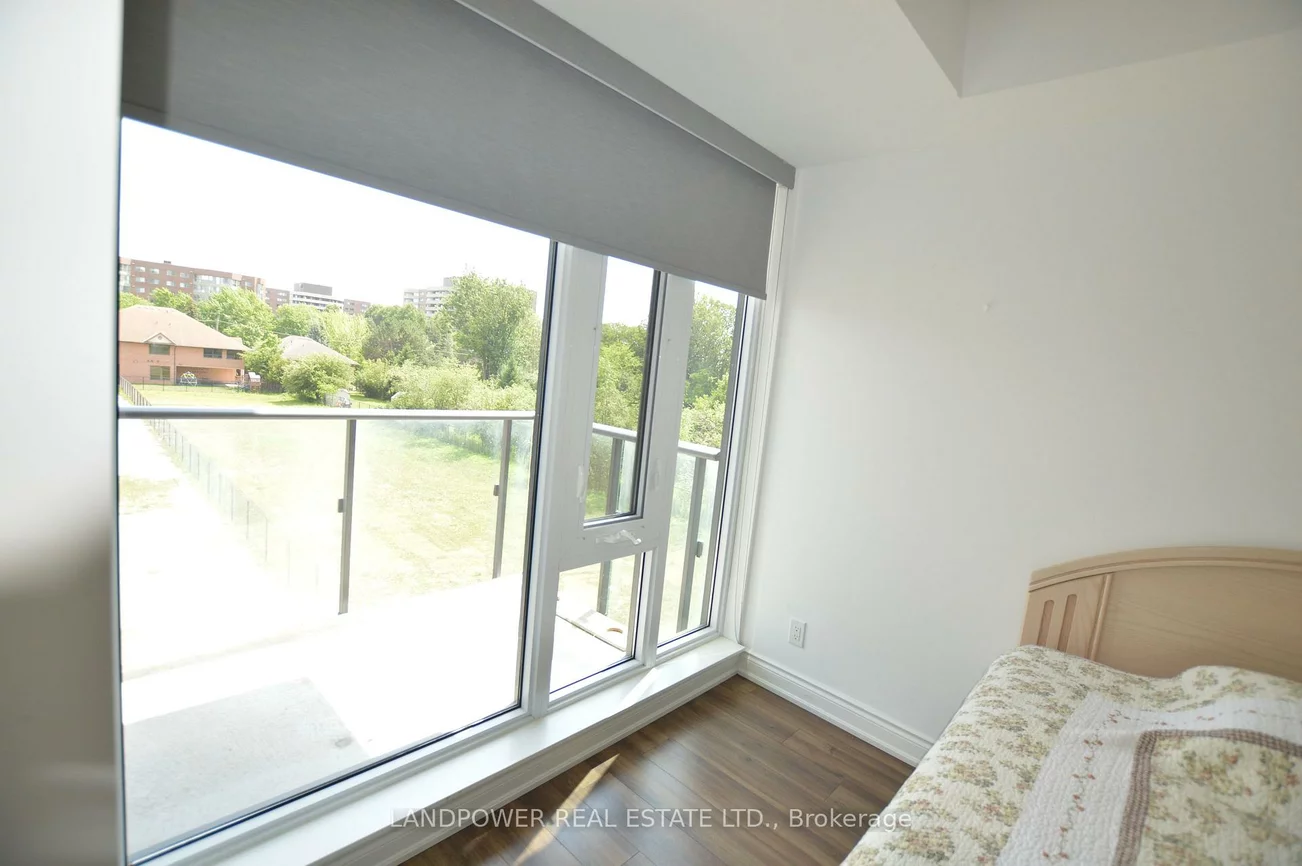 9618, Yonge, North Richvale, Richmond Hill