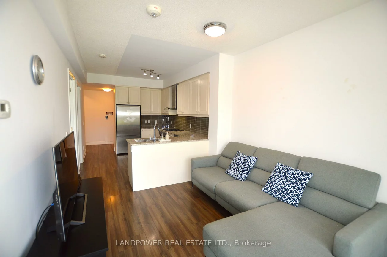 9618, Yonge, North Richvale, Richmond Hill