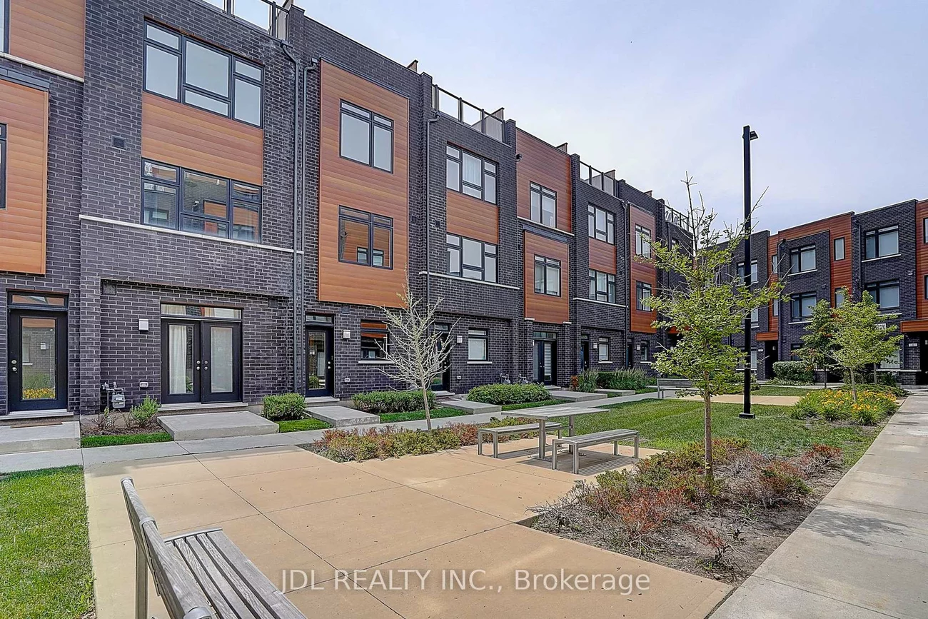 370 D, Red Maple, Langstaff, Richmond Hill