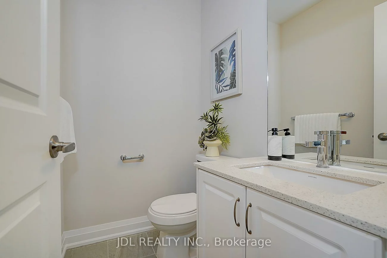 370 D, Red Maple, Langstaff, Richmond Hill
