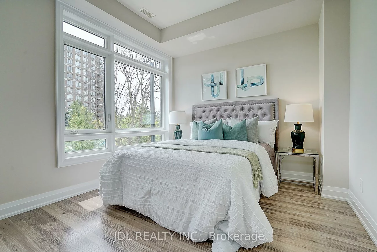 370 D, Red Maple, Langstaff, Richmond Hill
