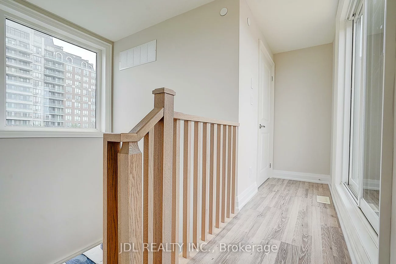 370 D, Red Maple, Langstaff, Richmond Hill