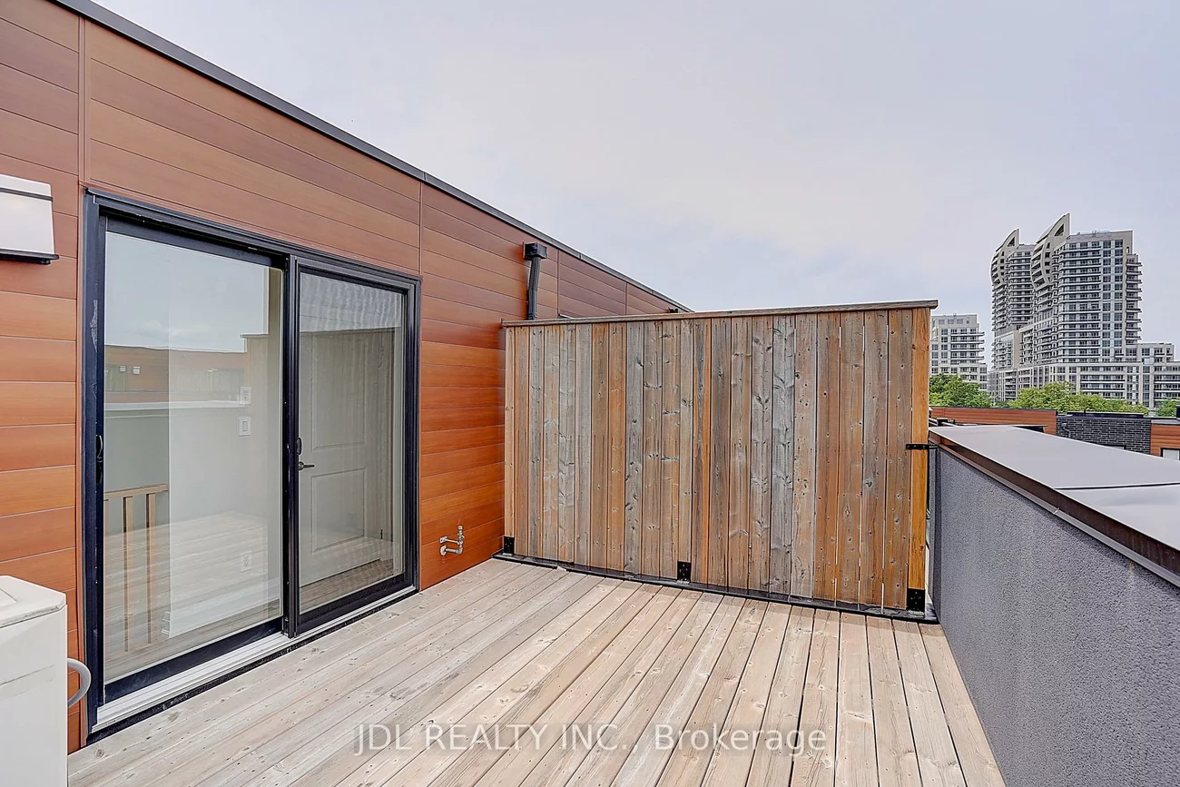 370 D, Red Maple, Langstaff, Richmond Hill