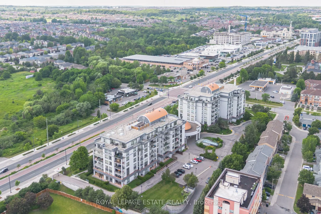 11121, Yonge, Devonsleigh, Richmond Hill