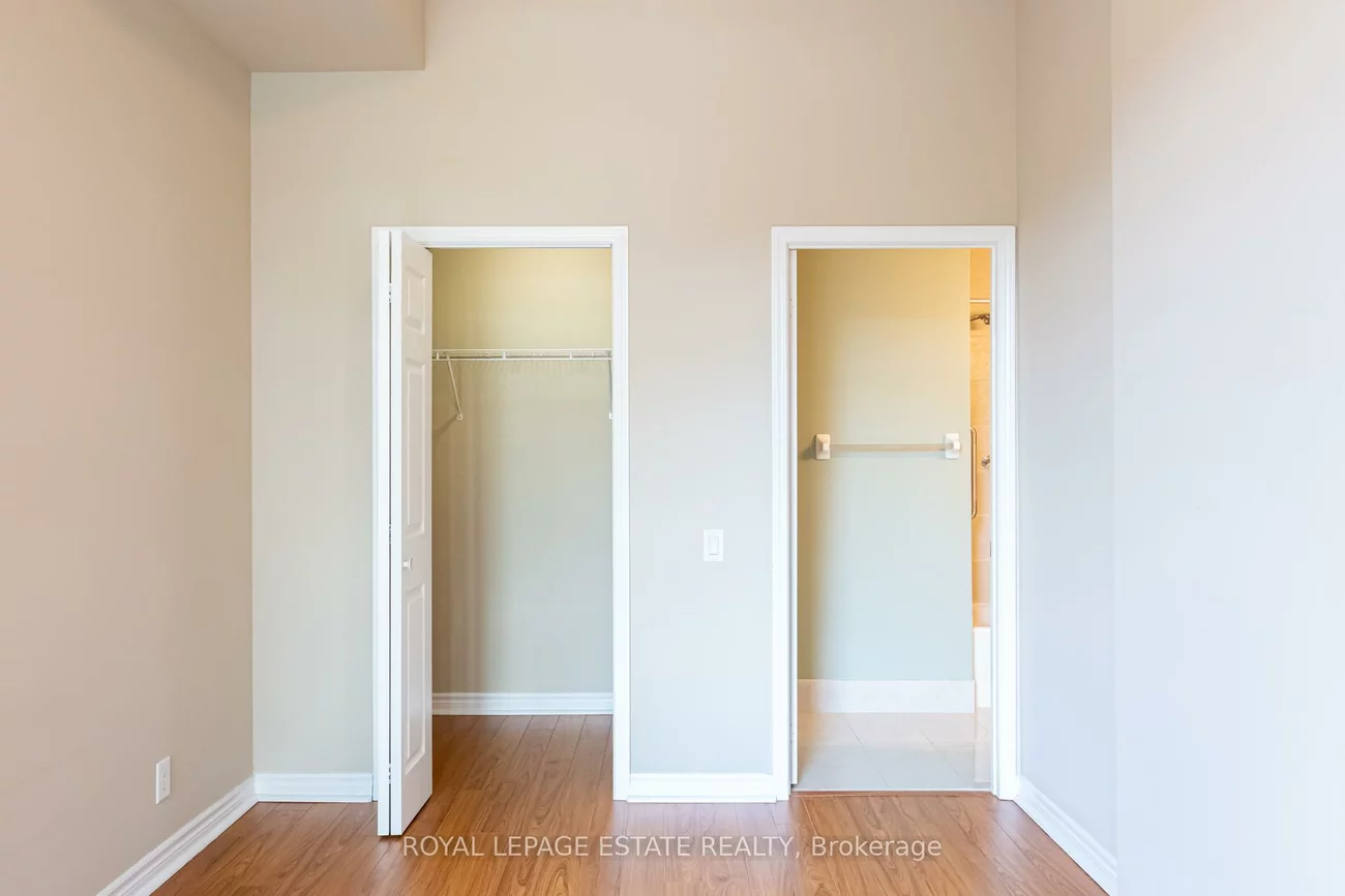 11121, Yonge, Devonsleigh, Richmond Hill