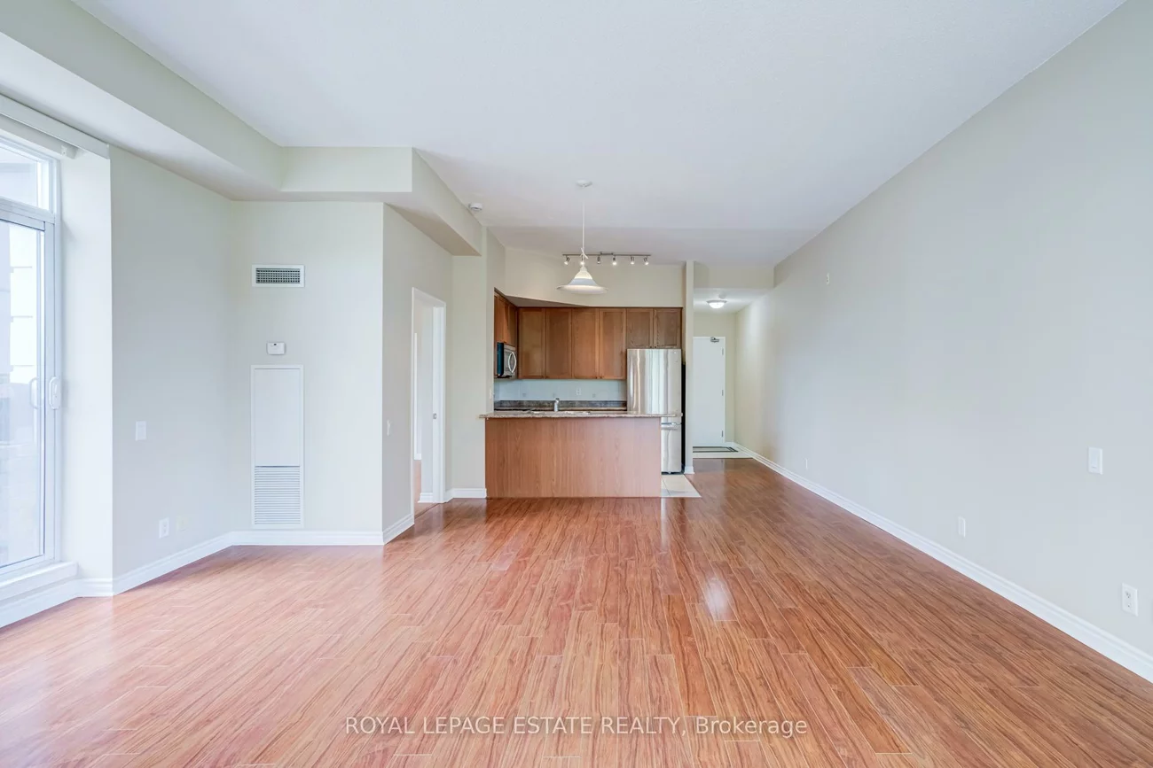 11121, Yonge, Devonsleigh, Richmond Hill