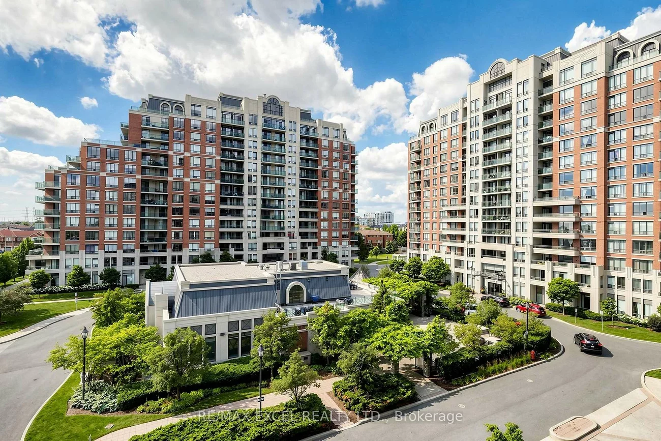 350, Red Maple, Langstaff, Richmond Hill