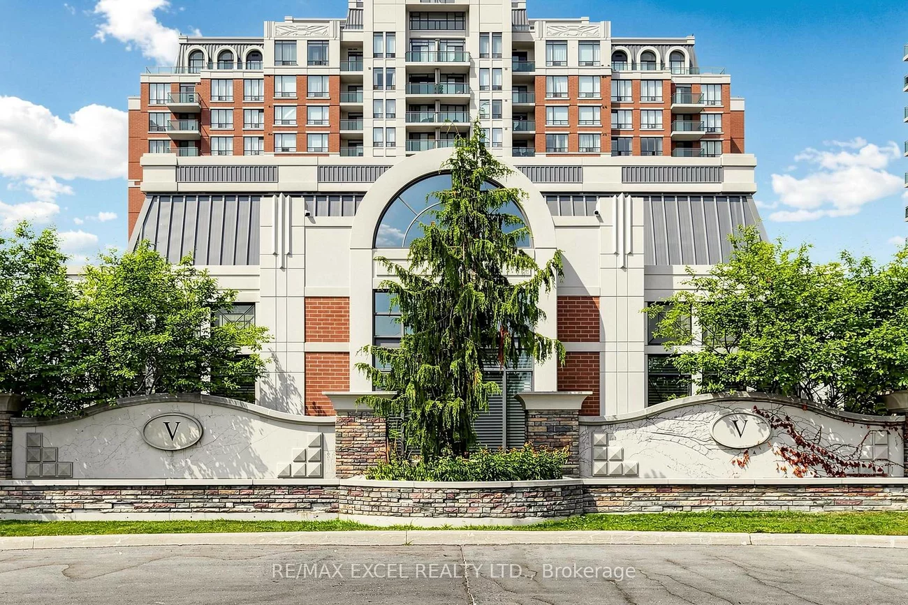 350, Red Maple, Langstaff, Richmond Hill