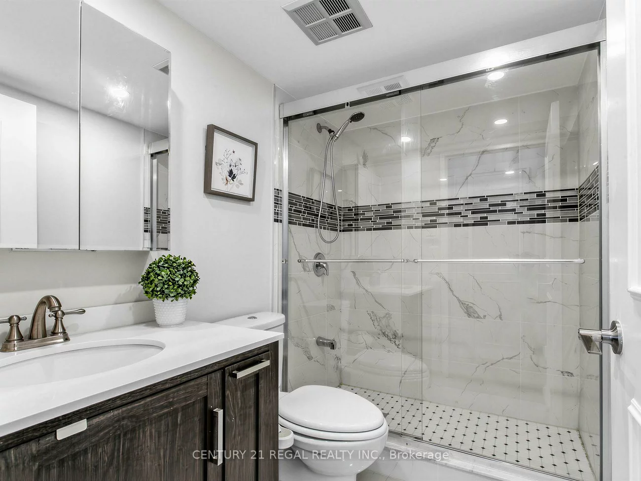 40, Baif, North Richvale, Richmond Hill