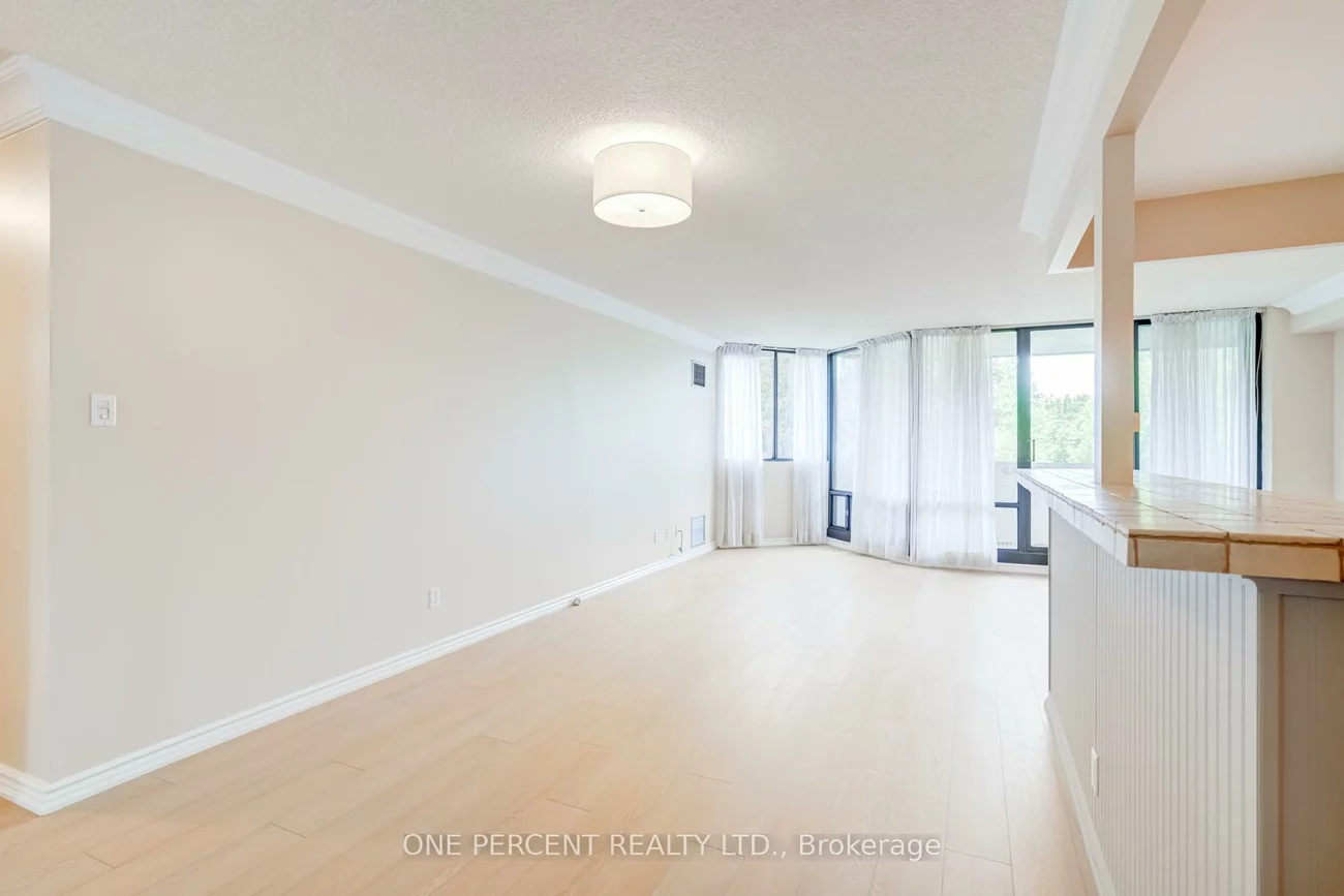 40, Baif, North Richvale, Richmond Hill