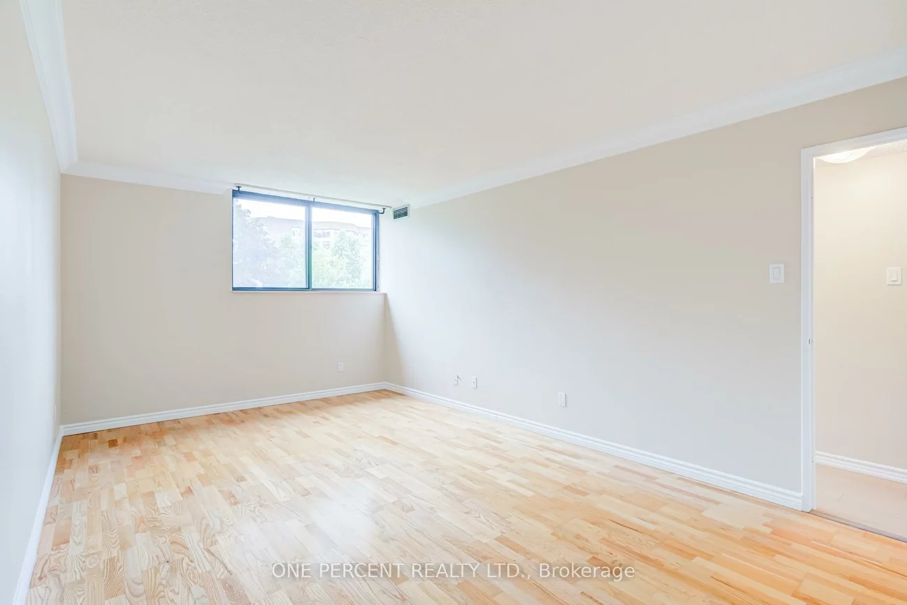 40, Baif, North Richvale, Richmond Hill