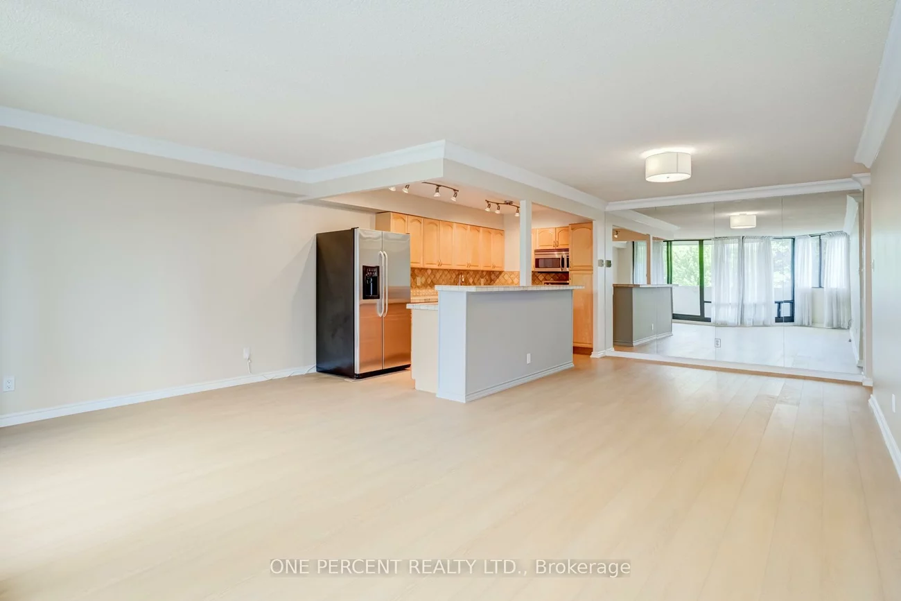 40, Baif, North Richvale, Richmond Hill